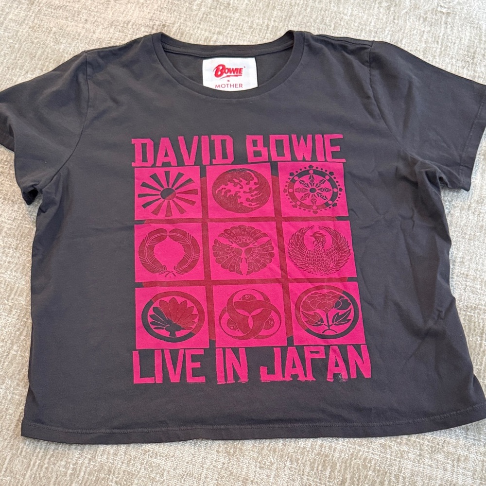MOTHER David Bowie Tee - Black & Pink Graphic